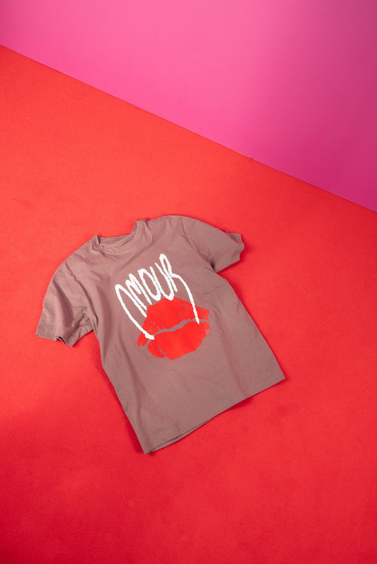 Tee-shirt marron Amour